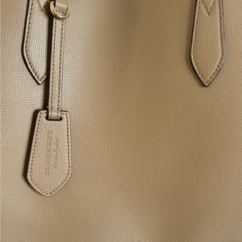 Burberry Medium Haymarket Colours Check Leather Reversible Tote - Picture 3 of 12